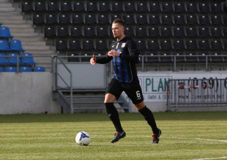 09 02 2019 xmgoodx Frankfurt am Main PSD Bank Arena on Bornheimer Hang Regionalliga South Season 2018 2019 FSV Frankfurt vs. Viktoria Aschaffenburg Fabian Burdenski 6 FSV Frankfurt test match