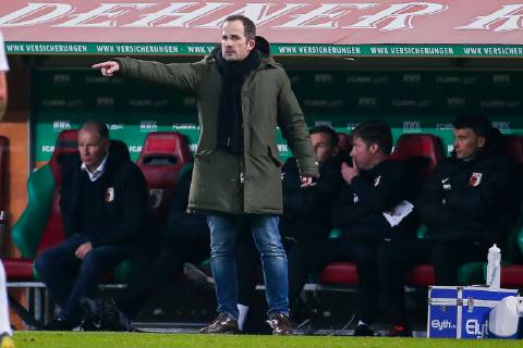 Coach Manuel Baum FC Augsburg gestures DFL regulations prohibit any use of photographs as image sequences and or quasi video GER Football 1 Bundesliga FC Augsburg FC Bayern Muenchen 15 02 2019 Augsburg Copyright: xTomxWellerx xEibner-Pressefotox EP_eer