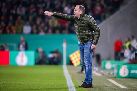 Coach Manuel Baum FC Augsburg gestures DFB regulations prohibit any use of photographs as image sequences and or quasi video GER Football DFB Cup FC Augsburg RB Leipzig 31 03 2019 Augsburg Copyright: xTomxWellerx xEibner-Pressefotox EP_eer