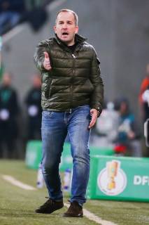 Coach Manuel Baum FC Augsburg gestures DFB regulations prohibit any use of photographs as image sequences and or quasi video GER Football DFB Cup FC Augsburg RB Leipzig 02 04 2019 Augsburg Copyright: xTomxWellerx xEibner-Pressefotox EP_eer