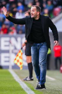 Coach Manuel Baum FC Augsburg gestures DFL regulations prohibit any use of photographs as image sequences and or quasi video GER Football 1 Bundesliga FC Augsburg TSG 1899 Hoffenheim 07 04 2019 Augsburg Copyright: xEIBNER TomxWellerx EP_eer