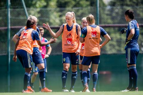 190617 Amanda Ilestedt of Sweden during a training session on June 17, 2019 in Nice Photo Simon Hastegard Image Source Code SH 180074 bbeng soccer football soccer soccer dam women women france france world cup 2019 world championship world championship fifa women s world cup 2019 world cup sweden training training Practice, Copyright: SIMONxHASTEGARD BB190617SH006