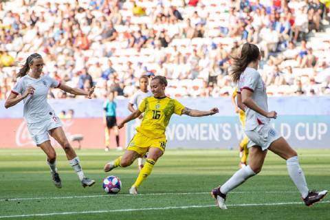 190706 Julia Zigiotti Olme of Sweden during the FIFA Womens World Cup bronze medal game between England and Sweden on July 6, 2019 in Nice Photo Petter Arvidson Image Agency Code PA 180104 bbeng soccer football soccer womens women women france france world Cup championships 2019 world championships world championship fifa womens world cup 2019 world cup Sweden sweden England bronze final bronze medal match bronze match third place playoff, Copyright: PETTERxARVIDSON BB190706PA088