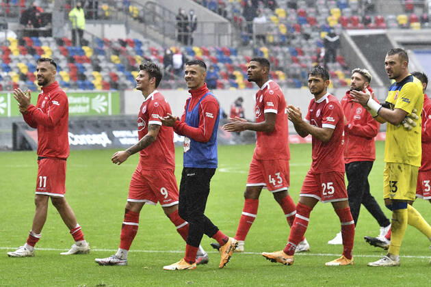 Final jubilation Final jubilation Emotion Joy of the team of Duesseldorf 26 09 2020 Football, 2 Bundesliga, Fortuna Duesseldorf vs FC Wuerzburger Kickers, Merkur Spiel Arena, Duesseldorf, DFB DFL REGULATIONS PROHIBIT ANY USE OF PHOTOGRAPHS AS IMAGE SEQUENCES AND OR QUASI VIDEO xhmx