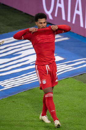 Serge Gnabry FC Bayern Muenchen 07 , is annoyed, GER, FC Bayern Muenchen vs Hertha Berlin, Football, Bundesliga, 3 Matchday, Season 2020 2021, 04 10 2020, DFB DFL regulations prohibit any use of photographs as image sequences and or quasi video , GER, FC Bayern Muenchen vs Hertha Berlin, Football, Bundesliga, 3 Matchday, Season 2020 2021, 04 10 2020 Munich Copyright: xEibner-Pressefoto SaschaxWaltherx EP_EER