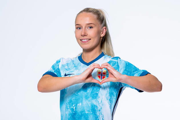 201022 Thea Bjelde of the Norwegian womens national football team poses for a portrait on October 22, 2020 in Oslo Photo Vegard Wivestad Grott BILDBYRAN kod VG VG0061 bbeng fotball fotboll football norge norway a kvinnor portrett porträtt portraits dam,  Copyright: VEGARDxWIVESTADxGRoTT BB201022VG001