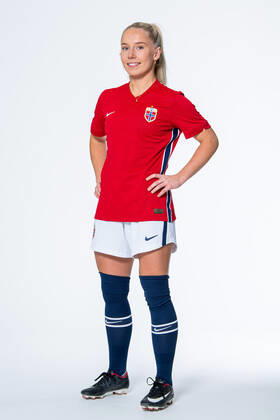201022 Thea Bjelde of the Norwegian womens national football team poses for a portrait on October 22, 2020 in Oslo Photo Vegard Wivestad Grott BILDBYRAN kod VG VG0061 bbeng fotball fotboll football norge norway a kvinnor portrett porträtt portraits dam,  Copyright: VEGARDxWIVESTADxGRoTT BB201022VG009