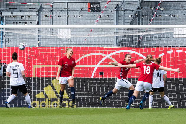 210413 Guro Reiten of Norway celebrates after scoring 0 1 during the international friendly football match between Germany and Norway on April 13, 2021 in Wiesbaden Photo Ludvig Thunman BILDBYRAN kod LT LT0148 fotboll football soccer fotball norge norway germany deutschland tyskland dam bbeng jubel, Copyright: LUDVIGxTHUNMAN BB210413LT010