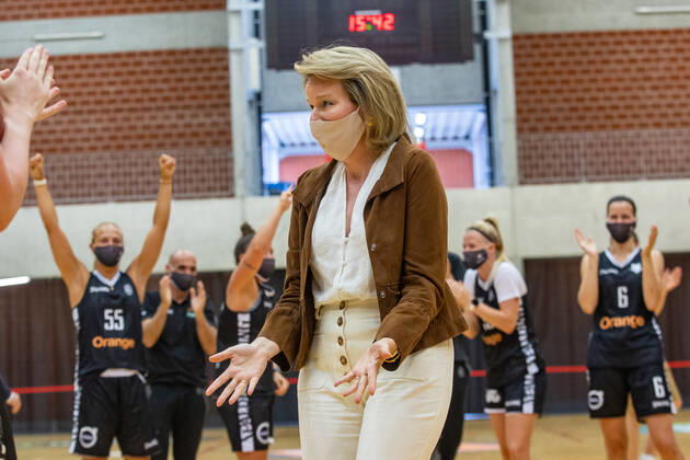 Queen Mathilde of Belgium pictured during a royal visit to the Belgian Cats, the Belgian national women s basketball team, in Kortrijk, Tuesday 08 June 2021. The Belgian Cats are participating in the Olympic Games, Olympische Spiele, Olympia, OS in Tokyo. After a round table discussion, the Queen will attend a training session and have a conversation with the basketball players at the Lange Munte sports campus in Kortrijk. KURTxDESPLENTER x2809320x