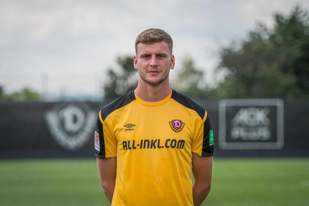 Christoph Daferner SG Dynamo Dresden 2 BL, portrait date 2021 2022