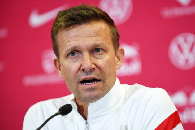 Fußball Bundesliga Saison 2021 2022, 7 Spieltag, PK RB Leipzig ahead of Leipzig vs Bochum 01 10 2021 Jesse Marsch coach RB Leipzig speaks at the press conference of RB Leipzig ahead of the Bundesliga match against Bochum 01 10 2021 Leipzig Saxony Germany Red Bull training ground at Cottaweg.