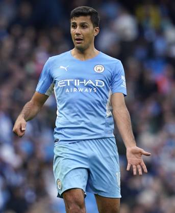 Manchester, England, 16th October 2021. Rodrigo of Manchester City during the Premier League match at the Etihad Stadium, Manchester. Picture credit should read: Andrew Yates Sportimage EDITORIAL USE ONLY. No use with unauthorised audio, video, data, fixture lists, club league logos or live services. Online in-match use limited to 120 images, no video emulation. No use in betting, games or single club league player publications. SPI-1247-0031