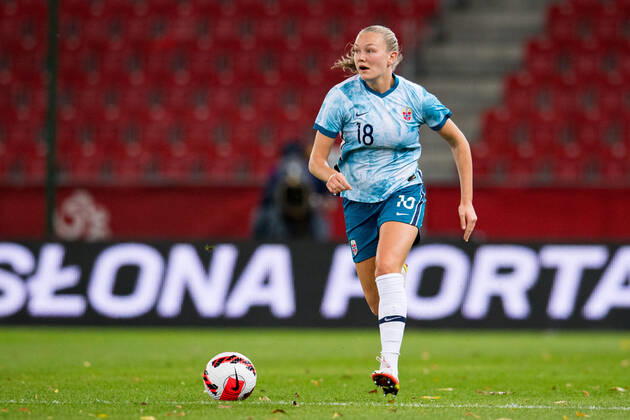 211021 Frida Maanum of Norway during the FIFA Women s World Cup Qualifier football match between Poland and Norway on October 21, 2021 in Lodz Photo Vegard Wivestad Grott BILDBYRAN kod VG VG0187 bbeng fotball soccer football fotboll fifa world cup qualifiers vm qualification kvinnor vm kvalik landskamp dam norway norway poland polen,  Copyright: VEGARDxWIVESTADxGRoTT BB211021VG060