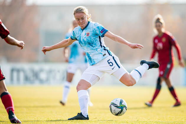211201 Julie Blakstad of Norway during the FIFA Womens World Cup Qualifier football match between Armenia and Norway on December 1, 2021 in Yerevan Photo Vegard Grott BILDBYRAN kod VG VG0209 bbeng fotball soccer football fotboll fifa world cup qualifiers vm qualification kvinnor vm kvalik landskamp dam norge norway armenia jerevan arena, Copyright: VEGARDxGRoTT BB211201VG046