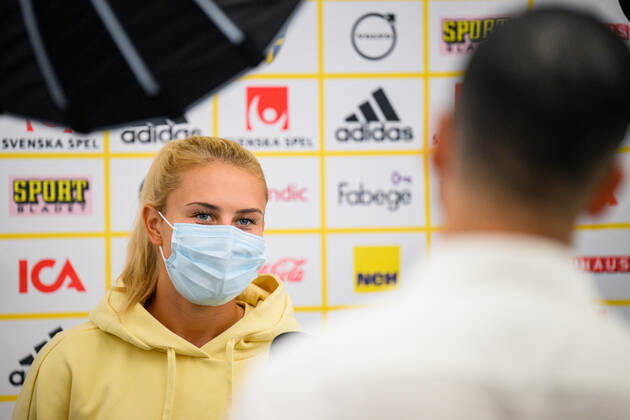 220723 Amanda Nilden of the Swedish womens national football team at a press conference during the UEFA Womens Euro 2022 Championship on July 23, 2022 in Chester Photo Ludvig Thunman BILDBYRAN code LT LT0389 football football soccer fotball fotbols em europamaesterskap em uefa womens euro press conference press conference sweden sweden day 18 lady bbeng,  Copyright: LUDVIGxTHUNMAN BB220723LT098