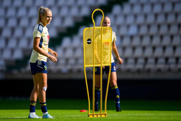 221006 Amanda Nilden of the Swedish womens national football team at a training session on October 6, 2022 in Cordoba Photo Ludvig Thunman BILDBYRAN code LT LT0421 football football soccer fotball training practice training sweden sweden lady bbeng,  Copyright: LUDVIGxTHUNMAN BB221006LT036