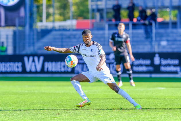 Moritz Broni Kwarteng 1 FC Magdeburg, 08 , SV Sandhausen vs 1 FC Magdeburg, Football, 2 Liga, 11 Matchday, Season 2022 2023, 09 10 2022, DFL REGULATES PROHIBIT ANY USE OF PHOTOGRAPHS AS IMAGE SEQUENCES AND OR QUASI VIDEO SV Sandhausen vs 1 FC Magdeburg, Football, 2 Liga, 11 Matchday, Season 2022 2023, 09 10 2022 Sandhausen Copyright: xEibner-Pressefotox EP_EER