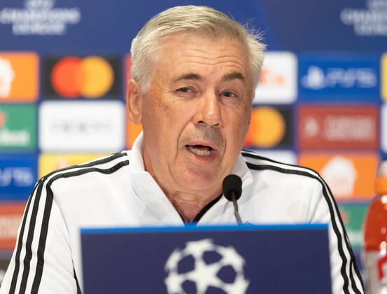 Real Madrid Training Session And press conference, PK, Pressekonferenz Trener Carlo Ancelotti (Real) during the training session and press conference of Real Madrid in Warsaw, Poland, on October 10, 2022. Warsaw Poland Copyright: xFotoxOlimpikx originalFilename:jastrzebowski-realmadr221010_npfZl
