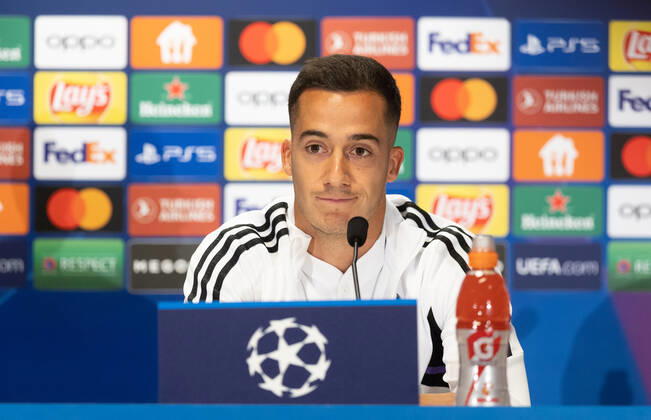 Real Madrid Training Session And press conference, PK, Pressekonferenz Lucas Vazquez (Real) during the training session and press conference of Real Madrid in Warsaw, Poland, on October 10, 2022. Warsaw Poland Copyright: xFotoxOlimpikx originalFilename:jastrzebowski-realmadr221010_np5Ku