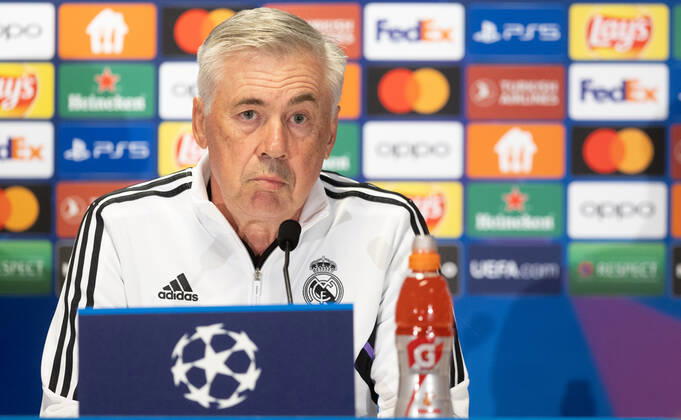Real Madrid Training Session And press conference, PK, Pressekonferenz Trener Carlo Ancelotti (Real) during the training session and press conference of Real Madrid in Warsaw, Poland, on October 10, 2022. Warsaw Poland Copyright: xFotoxOlimpikx originalFilename:jastrzebowski-realmadr221010_npaWi