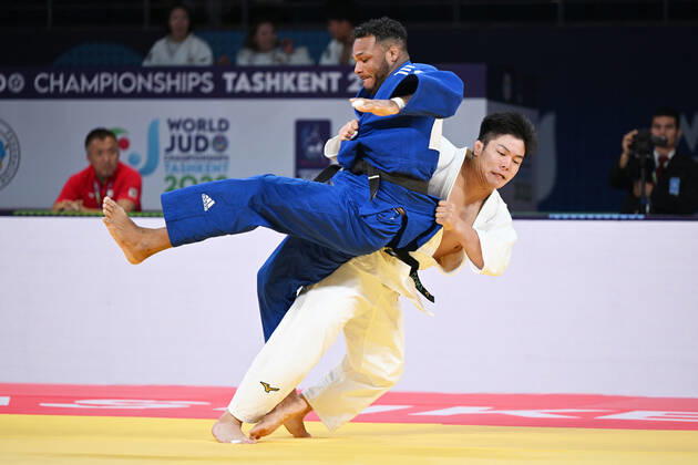 Goki Tajima (JPN), OCTOBER 13, 2022 - Judo : World Judo Championships Tashkent 2022 Team 2nd round match at Humo Arena in Tashkent, Uzbekistan. Noxthirdxpartyxsales (201099977)