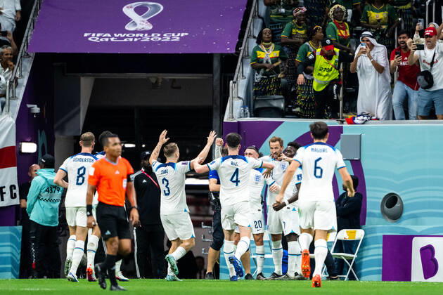 221204 Harry Kane of England celebrates scoring 2 0 with teammates during the FIFA World Cup 2022 round of 16 football match between England and Senegal on December 4, 2022 in Doha Photo Joel Marklund BILDBYRAN code JM JM0403 bbeng fotbol football soccer fotball vm fotbols vm fotball vm soccer world cup 2022 fifa world cup 2022 round of 16 round of 16 england senegal jubilation,  Copyright: JOELxMARKLUND BB221204JM058