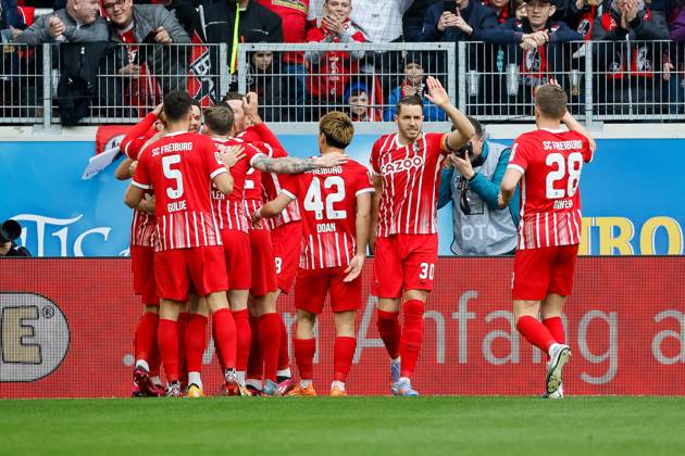 Goal celebration SC Freiburg at 1 0 by Maximilian Eggestein SC Freiburg, 08 , GER, SC Freiburg vs TSG 1899 Hoffenheim, Football, Bundesliga, 24 Matchday, Season 2022 2023, 12 03 2023 DFL REGULATES PROHIBIT ANY USE OF PHOTOGRAPHS AS IMAGE SEQUENCES AND OR QUASI VIDEO GER, SC Freiburg vs TSG 1899 Hoffenheim, Football, Bundesliga, 24 Matchday, Season 2022 2023, 12 03 2023 Freiburg im Breisgau Copyright: xEibner-Pressefoto GrantxHubbsx EP_GHS