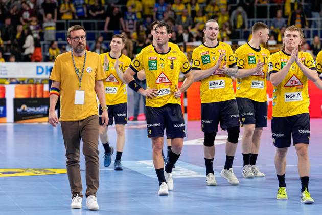 Rhein Neckar Löwen players, disappointed with the defeat, disappointment after the final whistle, highlight, loser, lost, frustration, disappointed, pessimistic, 23 03 2023, Mannheim Germany , Handball, Bundesliga, Rhein Neckar Löwen Handball Sport Verein Hamburg xozx