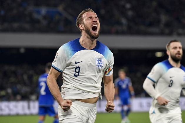 Harry Kane of England celebrates after scoring on penalty the goal of 0-2 during the UEFA EURO2024 European Championship, EM, Europameisterschaft Qualification Group C football match between Italy and England at Diego Armando Maradona stadium in Napoli (Italy), March 23rd, 2023. Harry Kane of England become the top scorer of the history of England national team, Nationalteam Photo Andrea Staccioli Insidefoto Andrea Staccioli