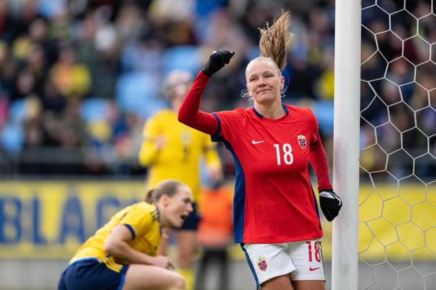 230411 Frida Maanum of Norway celebrates after scoring 1 1 during the international friendly football match between Sweden and Norway on April 11, 2023 in Göteborg Photo Jörgen Jarnberger BILDBYRAN COP 112 JJ0272 football football soccer football training international friendly Sweden a sweden norway norway dam bbeng jubel, Copyright: JÖRGENxJARNBERGER BB230411JJ034
