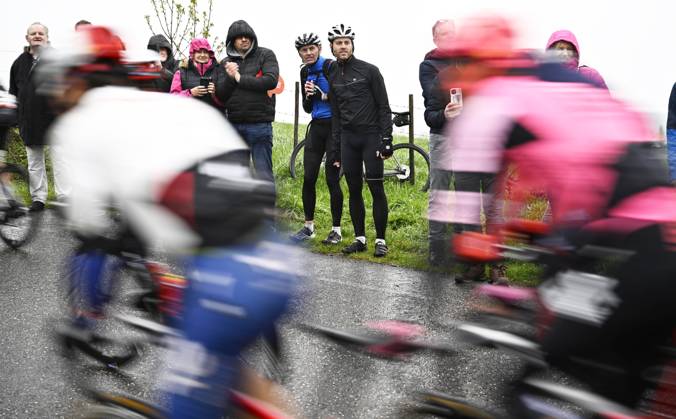 Cycling fans pictured during the men elite Amstel Gold Race one day cycling race, 253,6 km from Maastricht to Valkenburg, The Netherlands, Sunday 16 April 2023. JASPERxJACOBS x64997578x