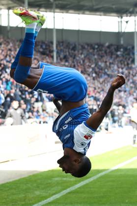 Goal celebration scorer Moritz Broni Kwarteng 1 FC Magdeburg,8 hits to 1 0 2 Football Bundesliga season 2022 2023 1 FC Magdeburg vs Hamburger SV in the MDCC Arena in Magdeburg Freisteller,action,soccer,man,men,Germany,29 04 2023