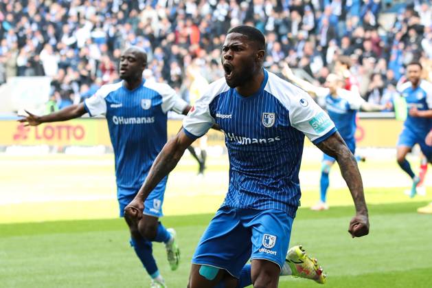 Goal celebration scorer Moritz Broni Kwarteng 1 FC Magdeburg,8 hits to 1 0 2 Football Bundesliga season 2022 2023 1 FC Magdeburg vs Hamburger SV in the MDCC Arena in Magdeburg action,soccer,man,men,Germany,29 04 2023
