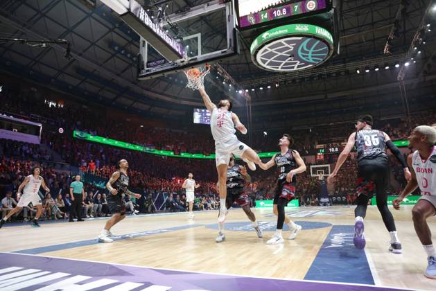 Leon Kratzer Telekom Baskets Bonn vs Hapoel Jerusalem Basketball Champions League BCL Final Four Photo Jörn Wolter