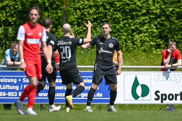Ansbach player with goal celebration, cheering, goal celebration, celebrate the goal, goal, celebration, cheering about the goal to 0 1 by Lukas Schmidt Ansbach, 17 1 v re , optimistic, action, action, 27 05 2023, Heimstetten Germany , Football, Regionalliga Bayern, SV Heimstetten SpVgg Ansbach xslx