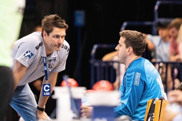 Carsten Lichtlein MT Melsungen, goalkeeper coach , Nebojsa Simic MT Melsungen, 16 Handball Sport Verein Hamburg vs MT Melsungen, Handball, Bundesliga, Matchday 34, Season 2022 2023, 11 06 2023 Handball Sport Verein Hamburg vs MT Melsungen, Handball, Bundesliga, Matchday 34, Season 2022 2023, 11 06 2023 Hamburg Copyright: xEibner-Pressefoto MarcelxvonxFehrnx EP_EER