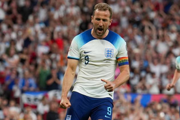 Harry Kane (9) of England celebrates after he scores his second goal (Penalty) during the UEFA EURO, EM, Europameisterschaft,Fussball Group C Qualifiers match between England and North Macedonia at Old Trafford, Manchester, England on 19 June 2023. Copyright: xDavidxHornx PMI-5596-0238