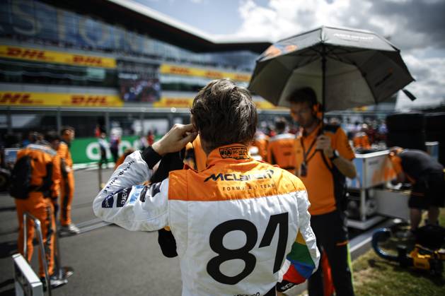PIASTRI Oscar (aus), McLaren F1 Team MCL60, portrait during the 2023 Formula 1 Aramco British Grand Prix, 10th round of the 2023 Formula One World Championship, WM, Weltmeisterschaft from July 7 to 9, 2023 on the Silverstone Circuit, in Silverstone, United Kingdom Copyright: xXavixBonilla DPPI IPAxSportx xipx xIPAxSportx 0 IPA_IPA39139861