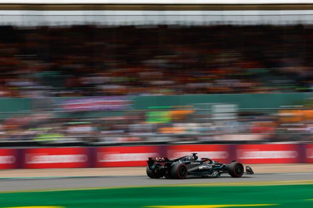 63 RUSSELL George (gbr), Mercedes AMG F1 Team W14, action during the 2023 Formula 1 Aramco British Grand Prix, 10th round of the 2023 Formula One World Championship, WM, Weltmeisterschaft from July 7 to 9, 2023 on the Silverstone Circuit, in Silverstone, United Kingdom Copyright: xDppi DPPI IPAxSportx xipa-agencyx xIPAxSportx 0 IPA_IPA39140668