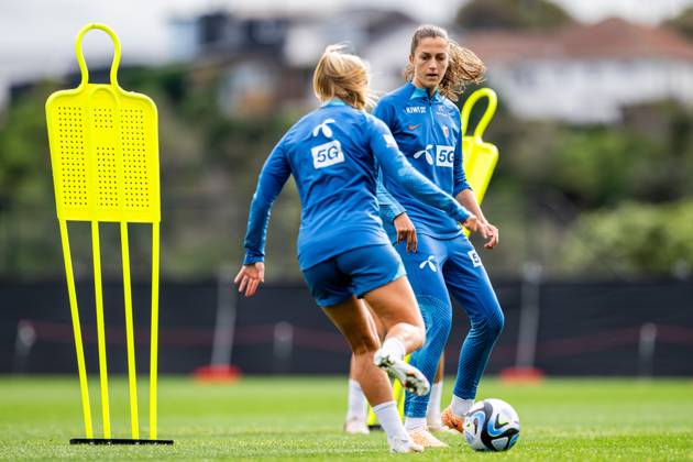 230721 Emma Stolen Godo of the Norwegian women?s national football team at a training session during the FIFA Women s World Cup on July 21, 2023 in Auckland Photo Vegard Grott BILDBYRAN code VG VG0489 bbeng fotball fotboll fotboll norge norway a kvinner dam fotbolls vm fotball vm kvinner världsmästerskap vm fifa womens world cup träning practice training day 2  Copyright: VEGARDxGRoTT BB230721VG020