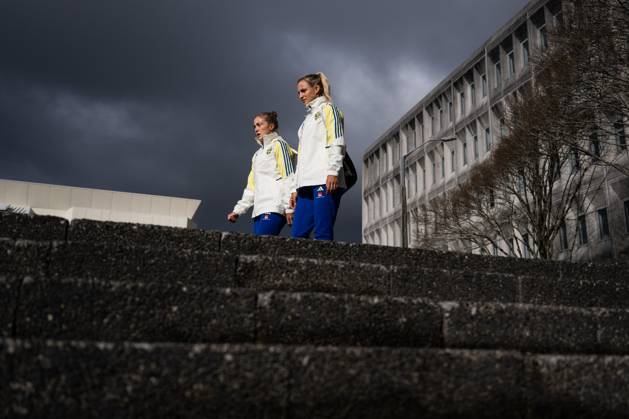 230725 Filippa Angeldahl and Nathalie Björn of the Swedish women?s national football team ahead of a training session during the FIFA Women s World Cup match on July 25, 2023 in Upper Hutt Photo Mathias Bergeld BILDBYRAN code MB MB0642 fotboll football soccer fotball fotbolls vm verdensmästerskap vm fifa womens world cup träning practice training sverige a sweden 6 dam bbeng Copyright: MATHIASxBERGELD BB230725MB061