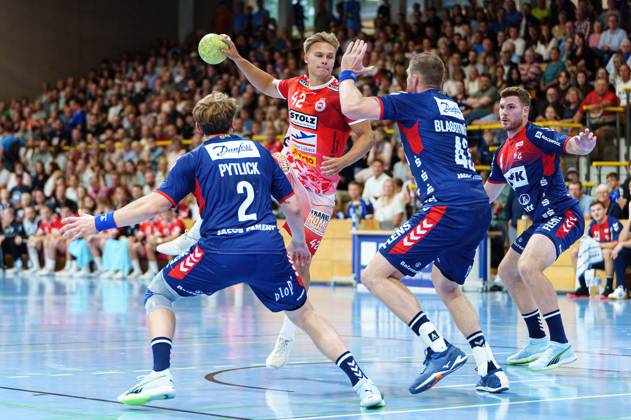 Simon Pytlick SG Flensburg Handewitt, 02 , Einar Nickelsen VfL Luebeck Schwartau, 42 , Blaz Blagotinsek SG Flensburg Handewitt, 43 , Johannes Golla SG Flensburg Handewitt, 04 VfL Luebeck Schwartau vs SG Flensburg Handewitt, handball, test match, season 2023 2024, 26 07 2023 VfL Luebeck Schwartau vs SG Flensburg Handewitt, handball, test match, season 2023 2024, 26 07 2023 Luebeck. Copyright: xEibnerxPressefoto MarcelxvonxFehrnx EP_MFN