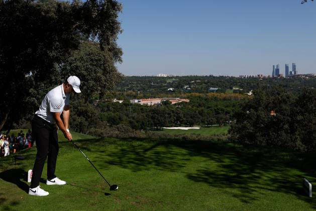 October 12, 2023, MADRID, MADRID, SPAIN: Justin Rose of England in action during Acciona Open de Espana, Round 1, Golf tournament celebrated at Club de Campo on October 12, 2023, in Madrid, Spain. MADRID SPAIN - ZUMAa181 20231012_zaa_a181_041 Copyright: xOscarxJ.xBarrosox