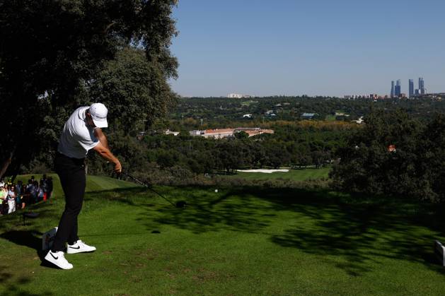 October 12, 2023, MADRID, MADRID, SPAIN: Justin Rose of England in action during Acciona Open de Espana, Round 1, Golf tournament celebrated at Club de Campo on October 12, 2023, in Madrid, Spain. MADRID SPAIN - ZUMAa181 20231012_zaa_a181_042 Copyright: xOscarxJ.xBarrosox