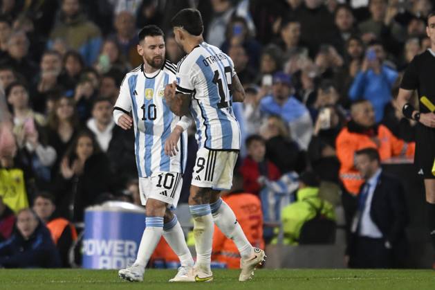 BUENOS AIRES, ARGENTINA - OCTOBER 12: Lionel Messi and Nicolas Otamendi of Argentina during the FIFA World Cup, WM, Weltmeisterschaft, Fussball 2026 Qualifier match between Argentina and Paraguay at Estadio Mas Monumental Antonio Vespucio Liberti on October 12, 2023 in Buenos Aires, Arg Argentina v Paraguay : FIFA World Cup 2026 Qualifier match Copyright: xDiegoxHalisz SFSIx