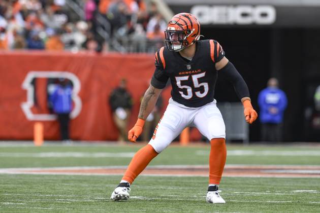 CINCINNATI, OH - OCTOBER 15: Cincinnati Bengals Linebacker Logan Wilson (55) defends during the NFL, American Football Herren, USA game between the Seattle Seahawks and the Cincinnati Bengals on October 15, 2023, at Paycor Stadium in Cincinnati, Ohio. (Photo by Michael Allio Icon Sportswire) NFL: OCT 15 Seahawks at Bengals EDITORIAL USE ONLY Icon116231015068