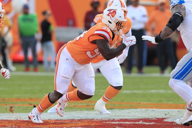 TAMPA, FL - OCTOBER 15: Tampa Bay Buccaneers Defensive End Calijah Kancey (94) rushes the passer during the regular season game between the Detroit Lions and the Tampa Bay Buccaneers on October 15, 2023 at Raymond James Stadium in Tampa, Florida. (Photo by Cliff Welch Icon Sportswire) NFL, American Football Herren, USA OCT 15 Lions at Buccaneers EDITORIAL USE ONLY Icon357231015172