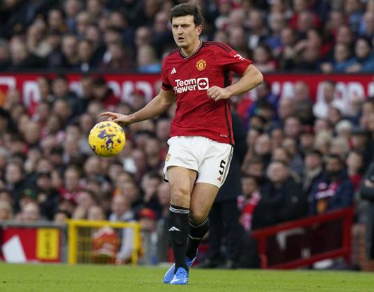 MANCHESTER, ENGLAND, 29th October 2023. Harry Maguire of Manchester United, ManU during the Premier League match at Old Trafford, Manchester. Picture credit should read: Andrew Yates Sportimage EDITORIAL USE ONLY. No use with unauthorised audio, video, data, fixture lists, club league logos or live services. Online in-match use limited to 120 images, no video emulation. No use in betting, games or single club league player publications. SPI-2690-0100