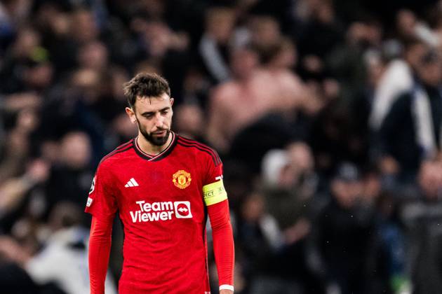231108 Bruno Fernandes of Manchester United looks dejected after 2 2 during the UEFA Champions League football match between FC Copenhagen and Manchester United on November 8, 2023 in Copenhagen Photo Petter Arvidson BILDBYRAN kod PA PA0685 fotboll football soccer fotball champions league fc copenhagen manchester united bbeng depp Copyright: PETTERxARVIDSON BB231108PA088