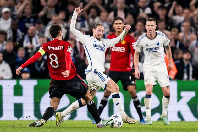 231108 Bruno Fernandes of Manchester United and Rasmus Falk of FC Copenhagen during the UEFA Champions League football match between FC Copenhagen and Manchester United on November 8, 2023 in Copenhagen Photo Petter Arvidson BILDBYRAN kod PA PA0685 fotboll soccer fotball champions league fc copenhagen manchester united bbeng Copyright: PETTERxARVIDSON BB231108PA134